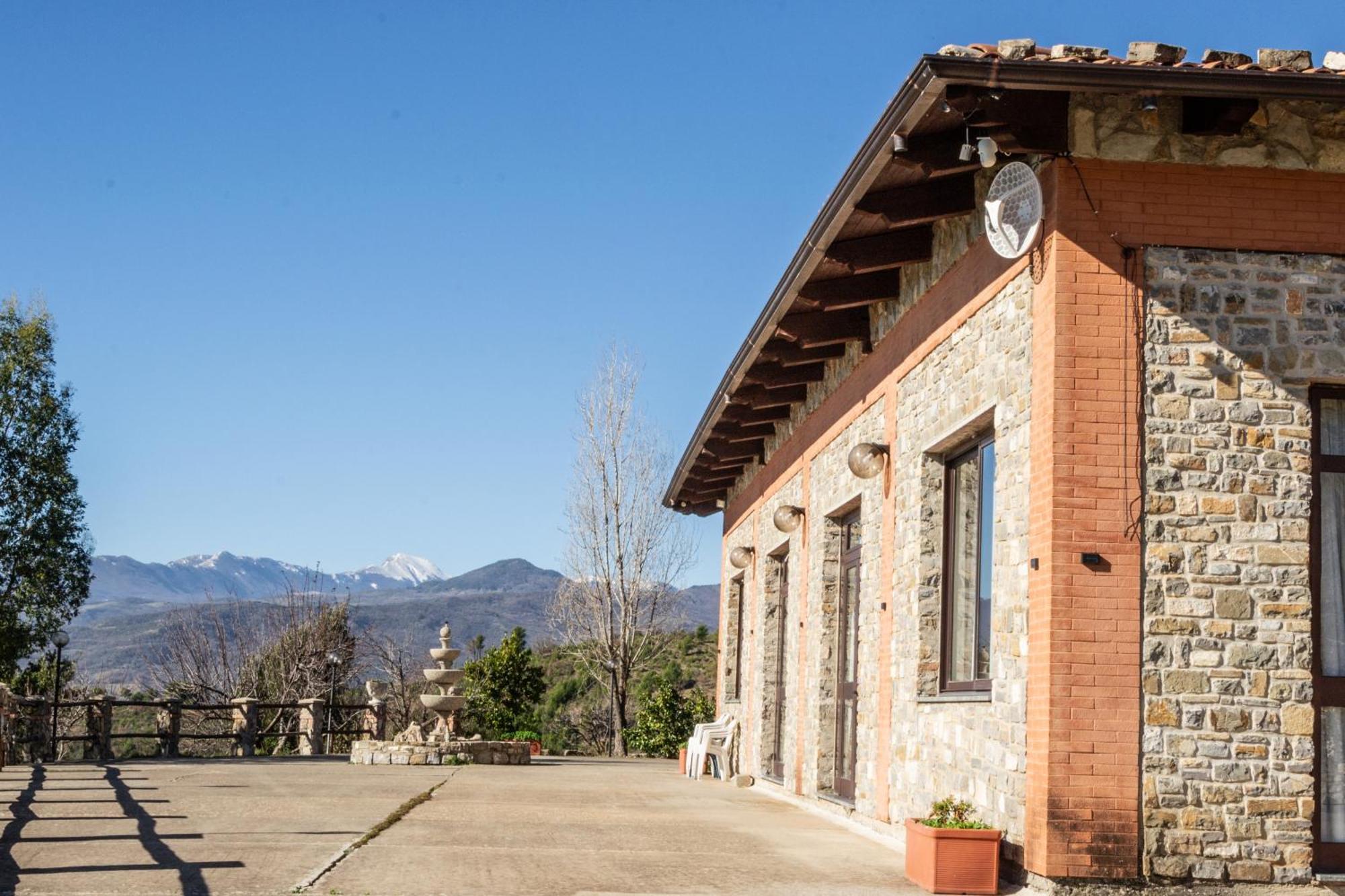 Agriturismo Pinelli Plataci Εξωτερικό φωτογραφία