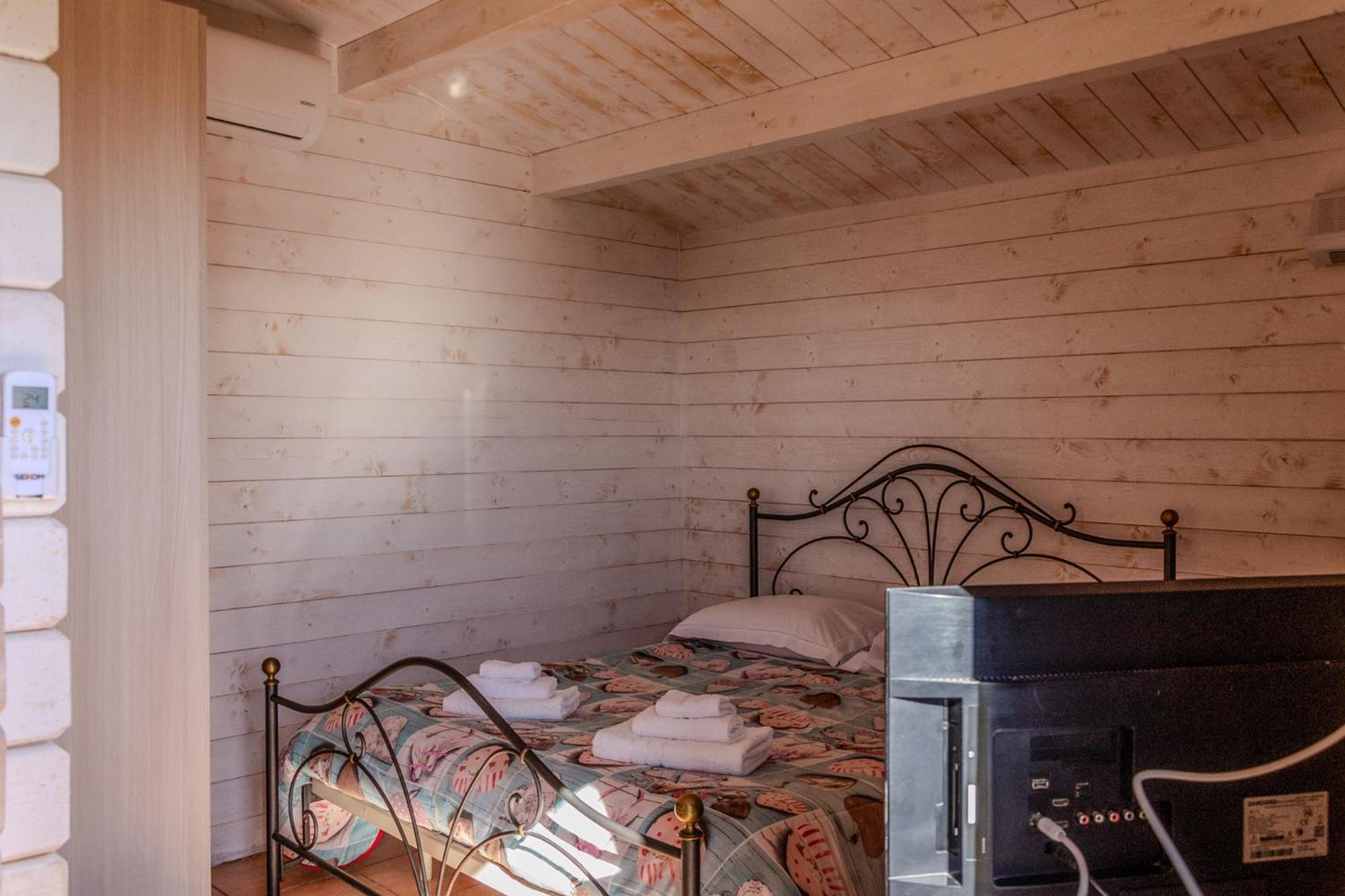 Agriturismo Pinelli Plataci Εξωτερικό φωτογραφία